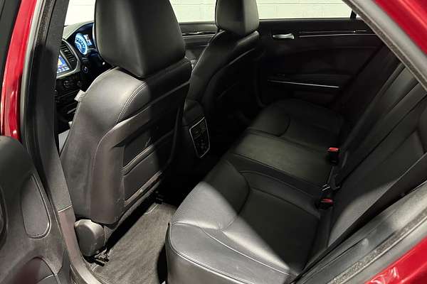 2013 Chrysler 300 C LX