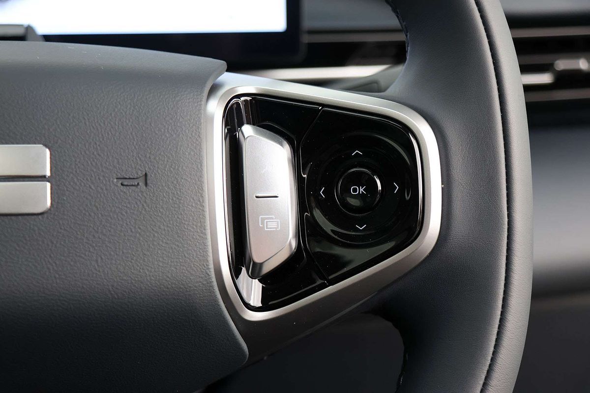2025 Geely EX5 Inspire E245