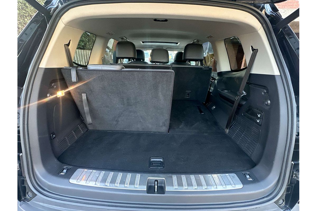 2022 LDV D90 Executive SV9A
