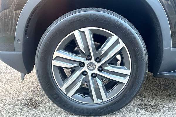 2022 LDV D90 Executive SV9A