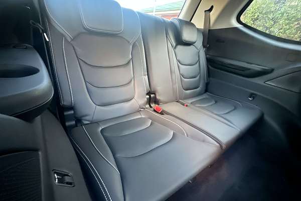 2022 LDV D90 Executive SV9A