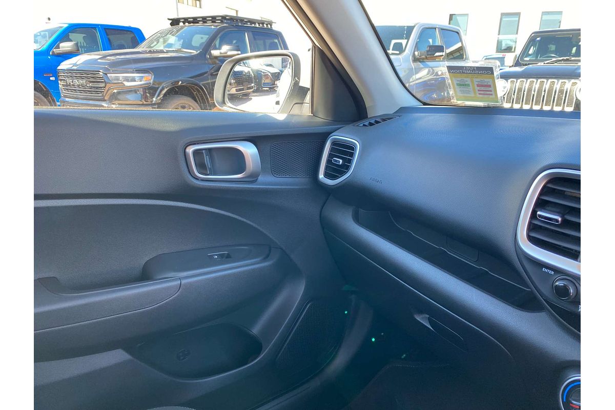 2024 Hyundai Venue  QX.V5