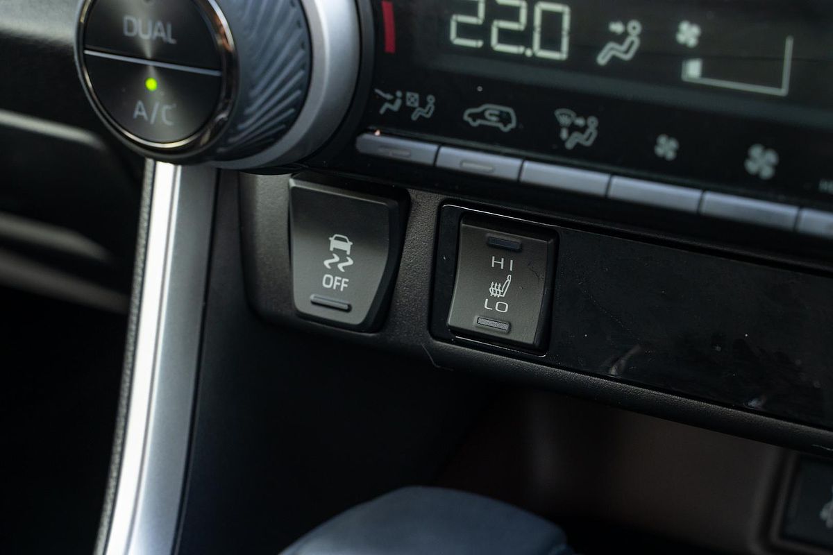 2021 Toyota RAV4 Cruiser AXAH54R