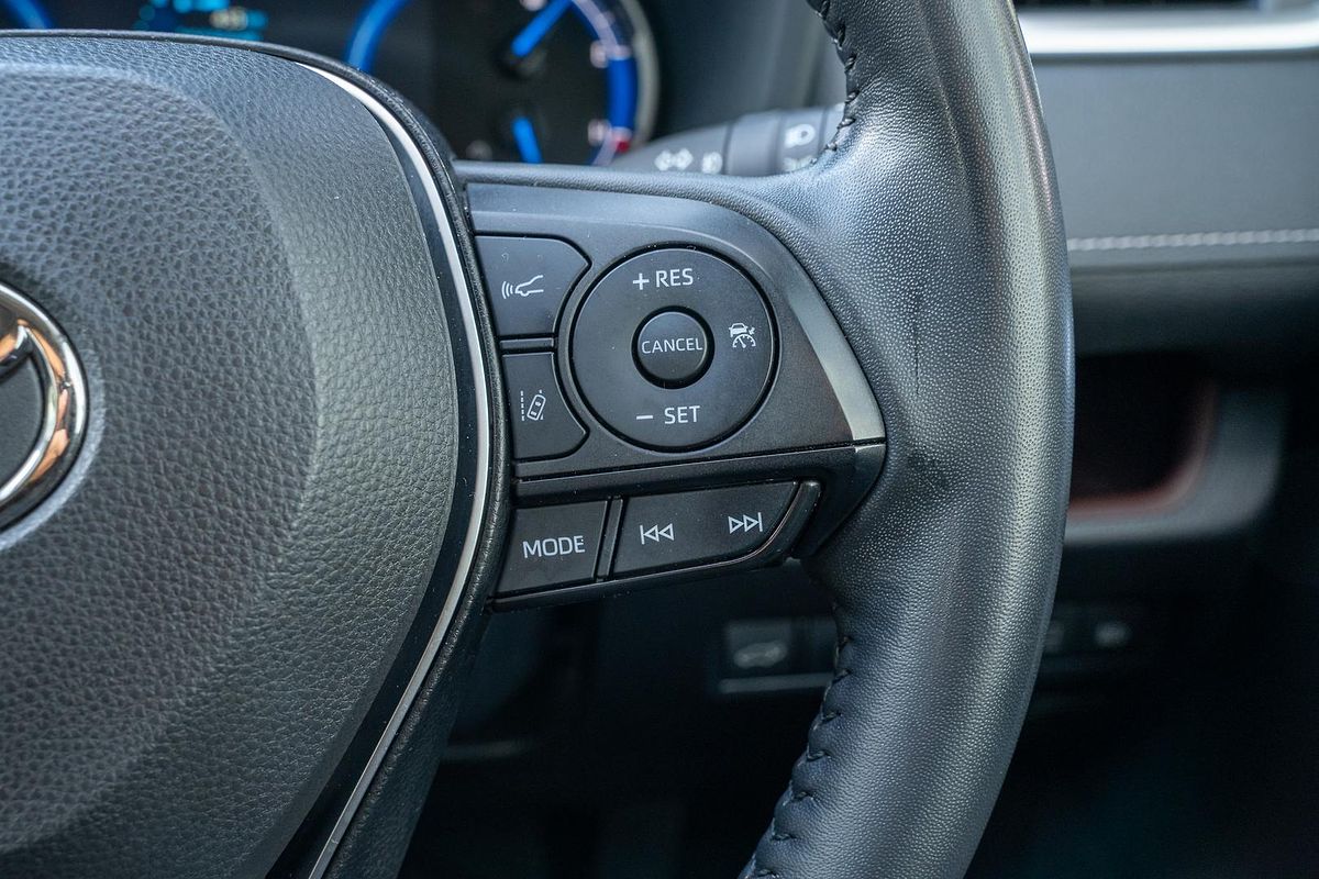 2021 Toyota RAV4 Cruiser AXAH54R