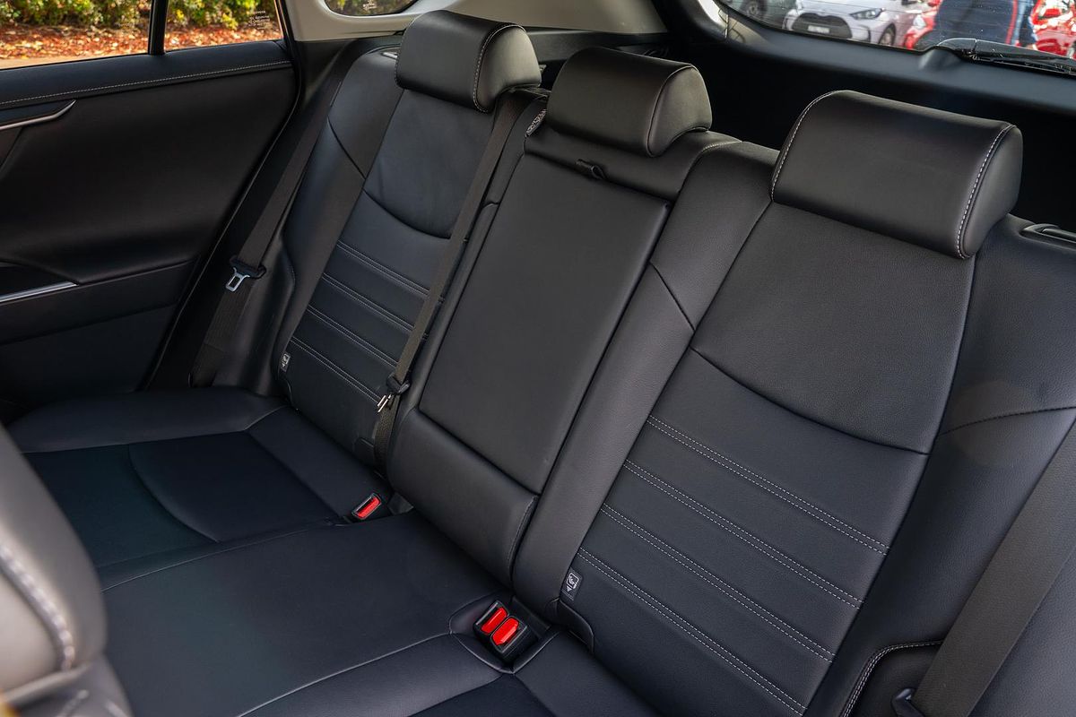 2021 Toyota RAV4 Cruiser AXAH54R