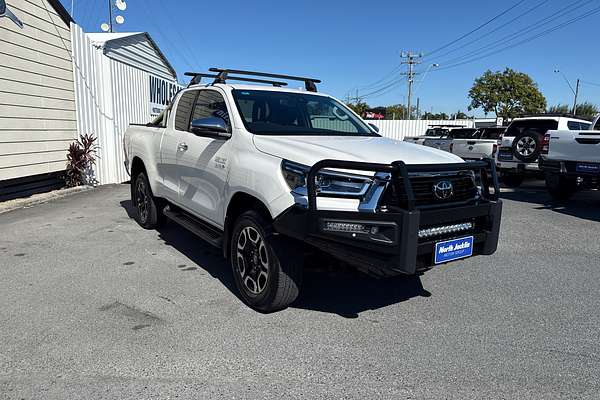 2022 Toyota Hilux SR5 GUN126R 4X4