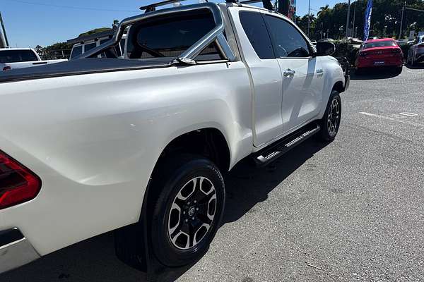 2022 Toyota Hilux SR5 GUN126R 4X4