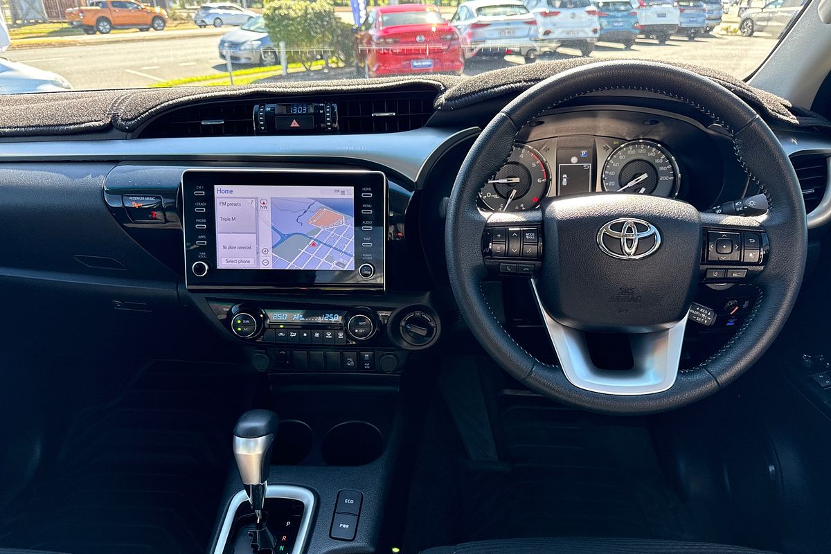 2022 Toyota Hilux SR5 GUN126R 4X4