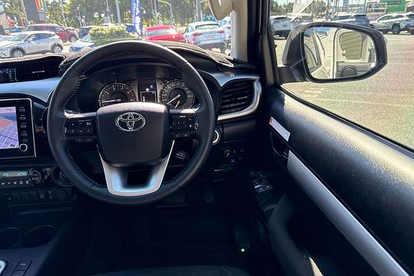 2022 Toyota Hilux SR5 GUN126R 4X4