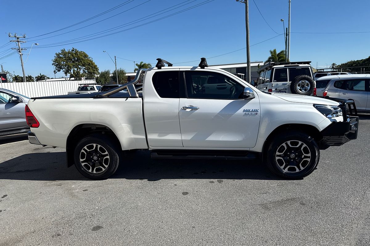 2022 Toyota Hilux SR5 GUN126R 4X4