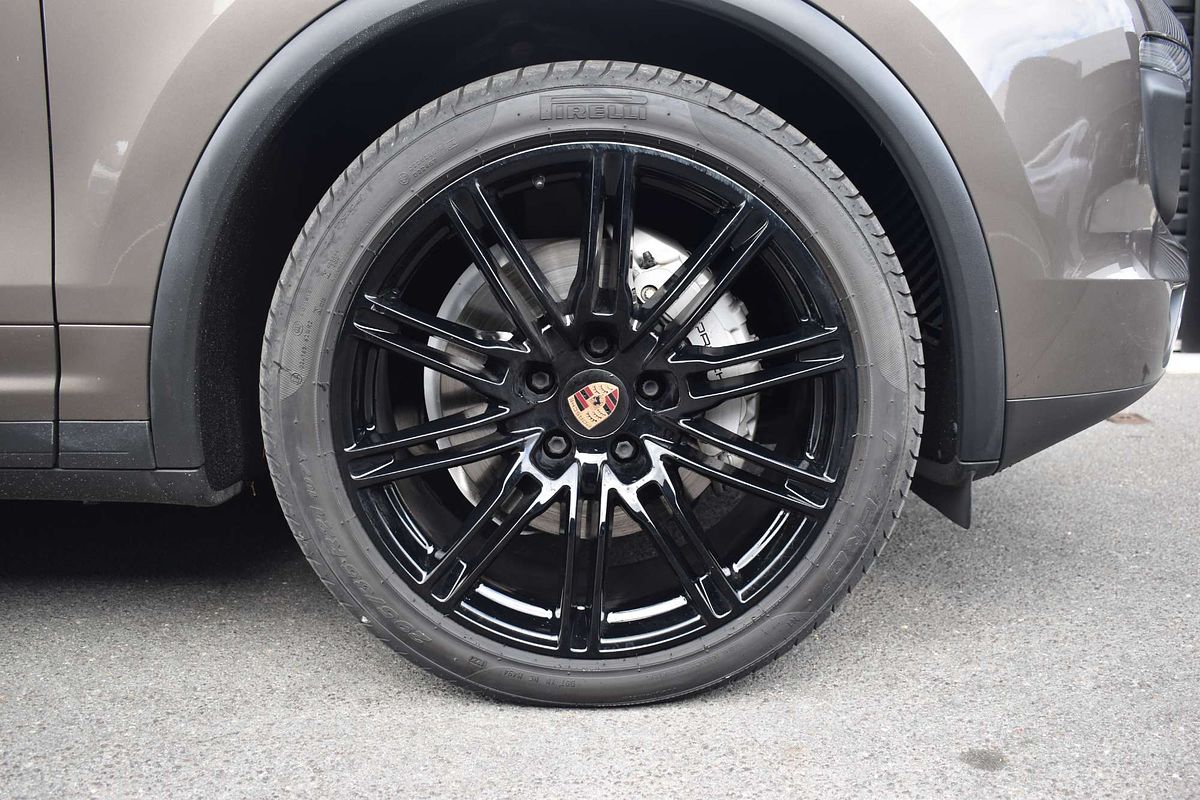 2014 Porsche Cayenne S Diesel 92A