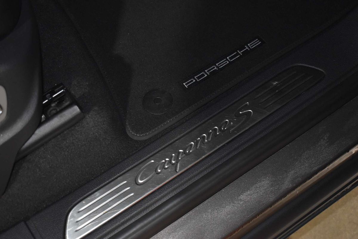 2014 Porsche Cayenne S Diesel 92A