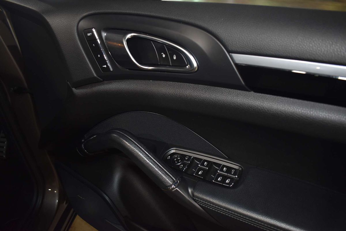 2014 Porsche Cayenne S Diesel 92A
