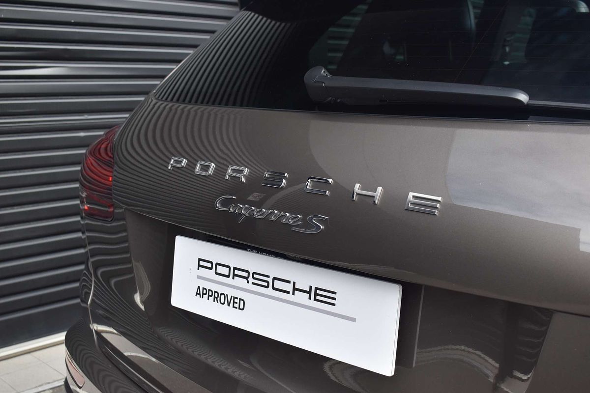 2014 Porsche Cayenne S Diesel 92A