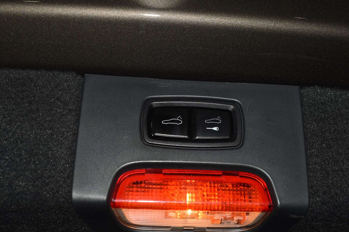 2014 Porsche Cayenne S Diesel 92A