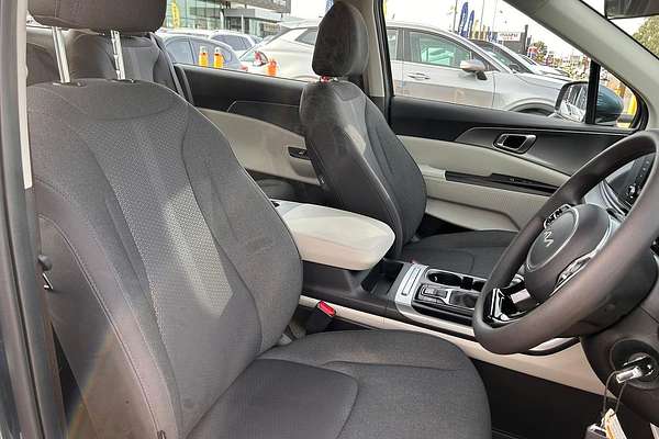 2023 Kia Carnival S KA4