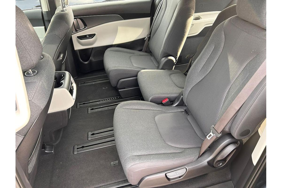 2023 Kia Carnival S KA4