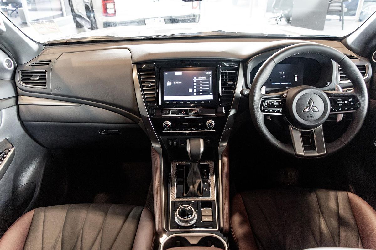 2024 Mitsubishi Pajero Sport GSR QG