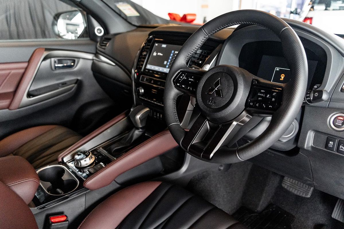 2024 Mitsubishi Pajero Sport GSR QG