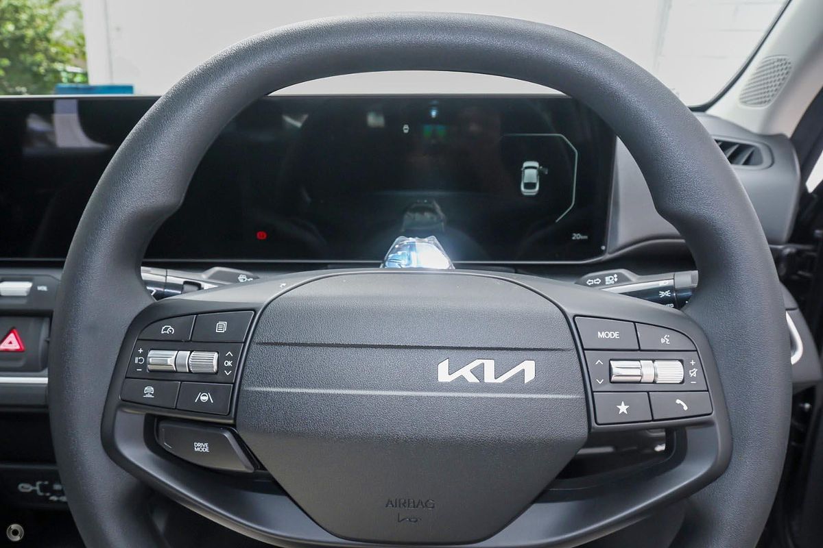 2025 Kia K4 Sport CL4m