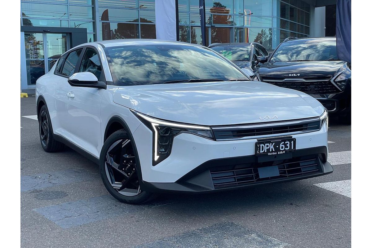 2025 Kia K4 Sport+ CL4m