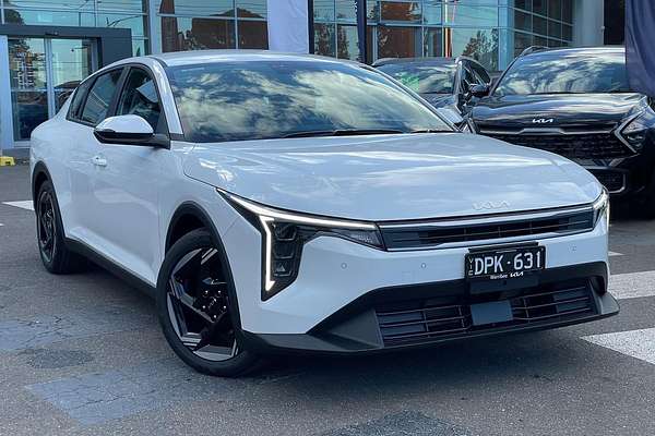 2025 Kia K4 Sport+ CL4m