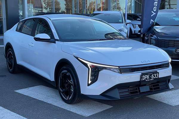 2025 Kia K4 Sport+ CL4m