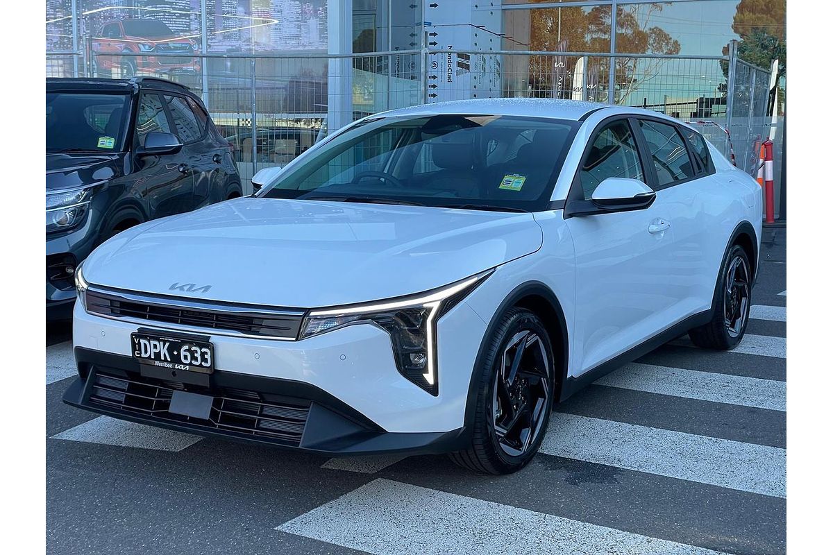 2025 Kia K4 Sport+ CL4m
