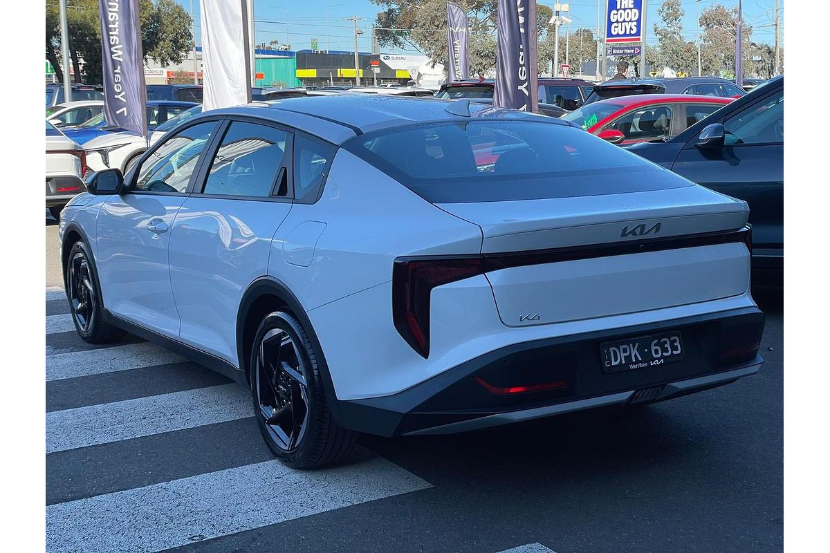 2025 Kia K4 Sport+ CL4m