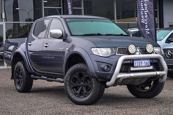 2010 Mitsubishi Triton GLX-R MN 4X4