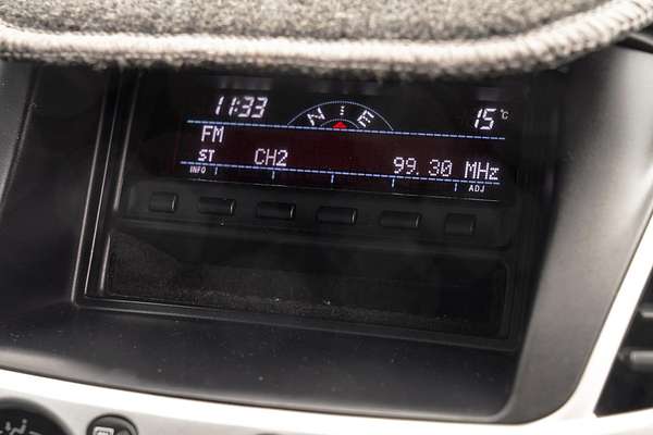 2010 Mitsubishi Triton GLX-R MN 4X4