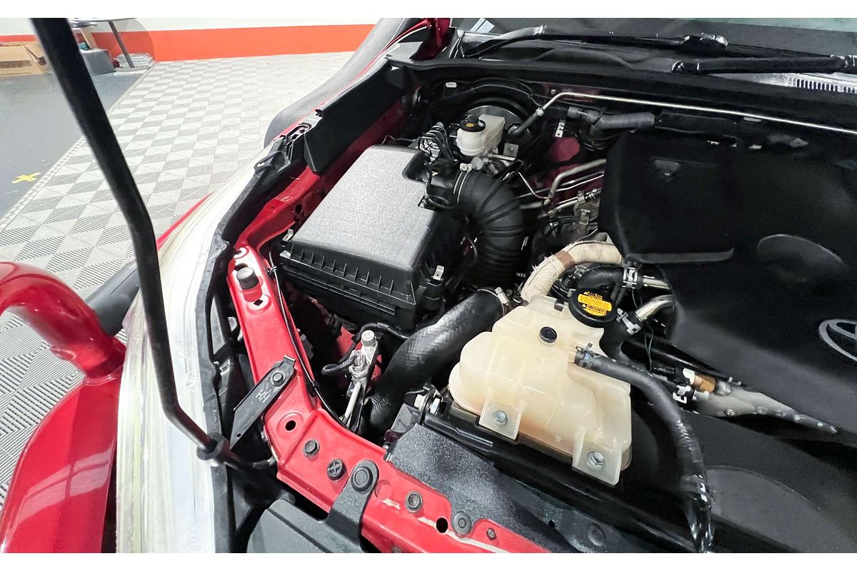 2016 Toyota Hilux SR5 GUN126R 4X4