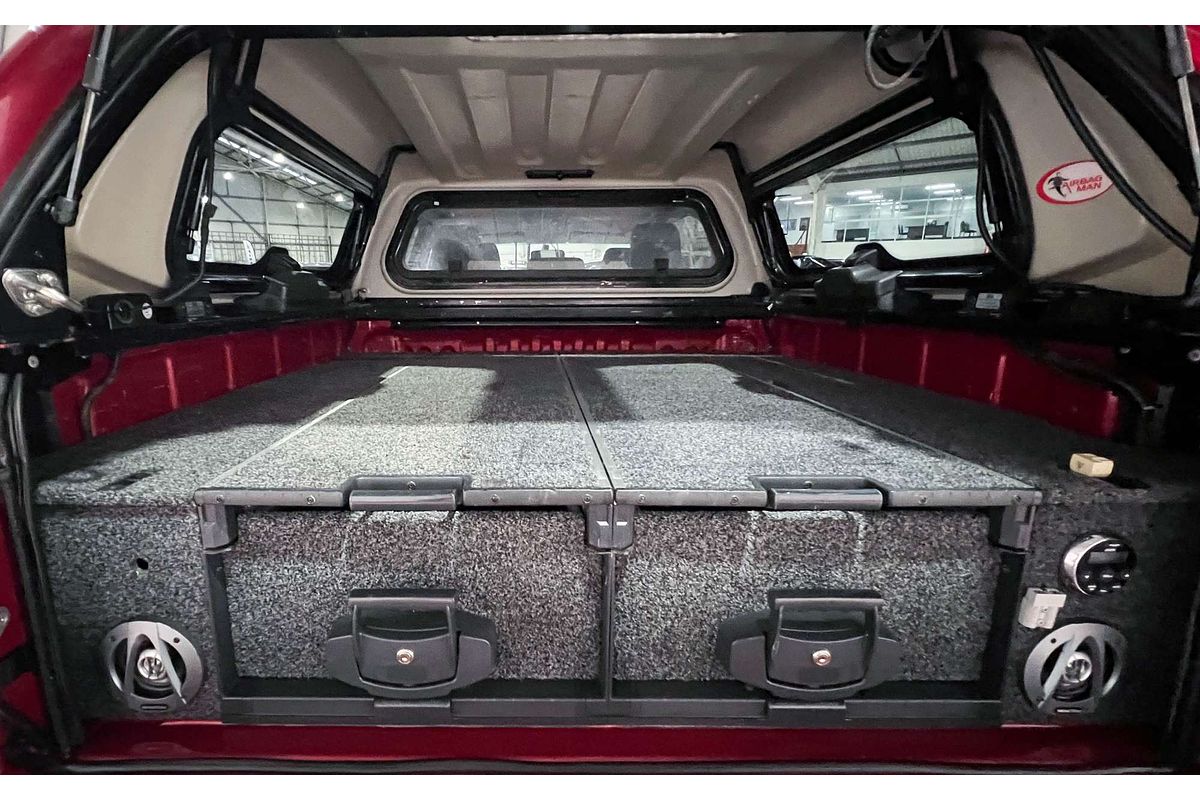 2016 Toyota Hilux SR5 GUN126R 4X4