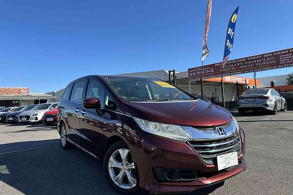 2015 Honda Odyssey VTi 5th Gen