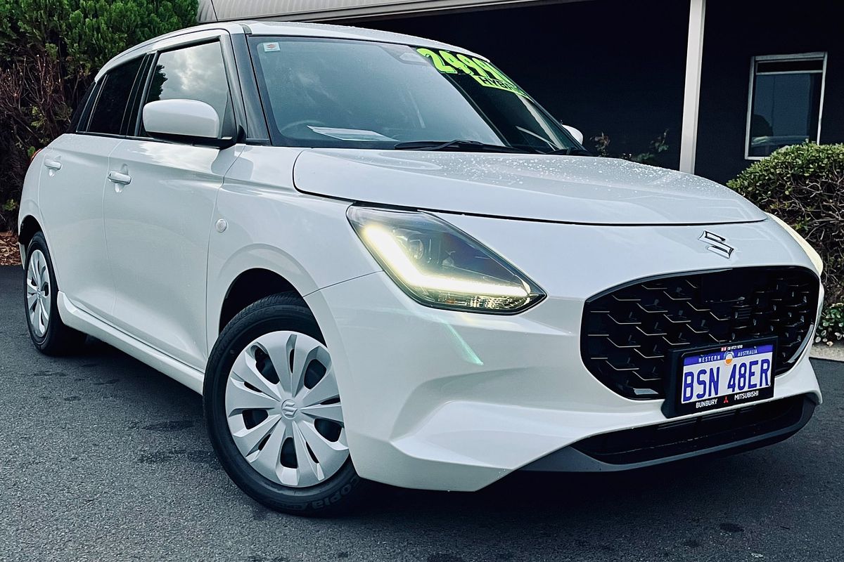 2025 Suzuki Swift Hybrid UZ