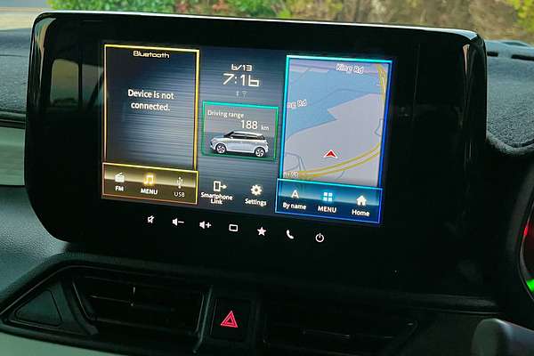 2025 Suzuki Swift Hybrid UZ