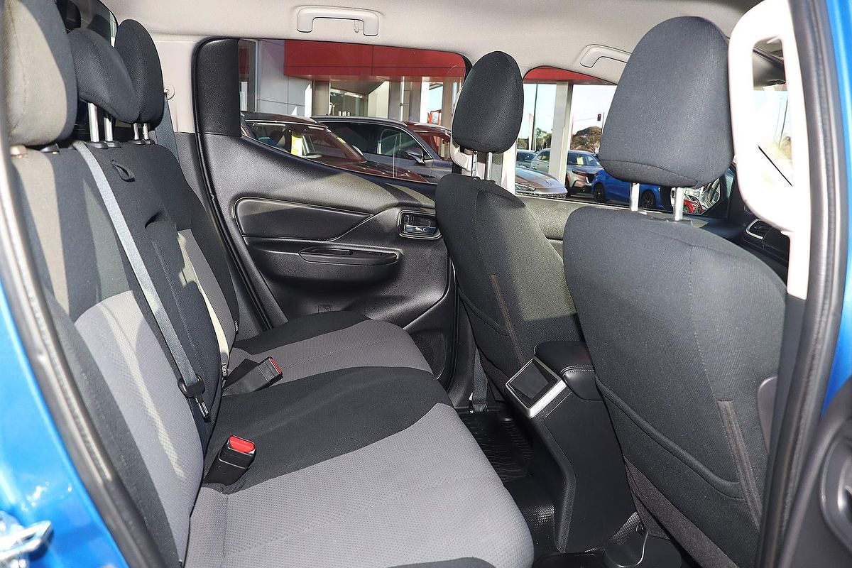 2019 Mitsubishi Triton GLX+ MR 4X4