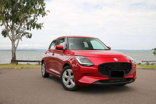 2024 Suzuki Swift Hybrid Plus UZ