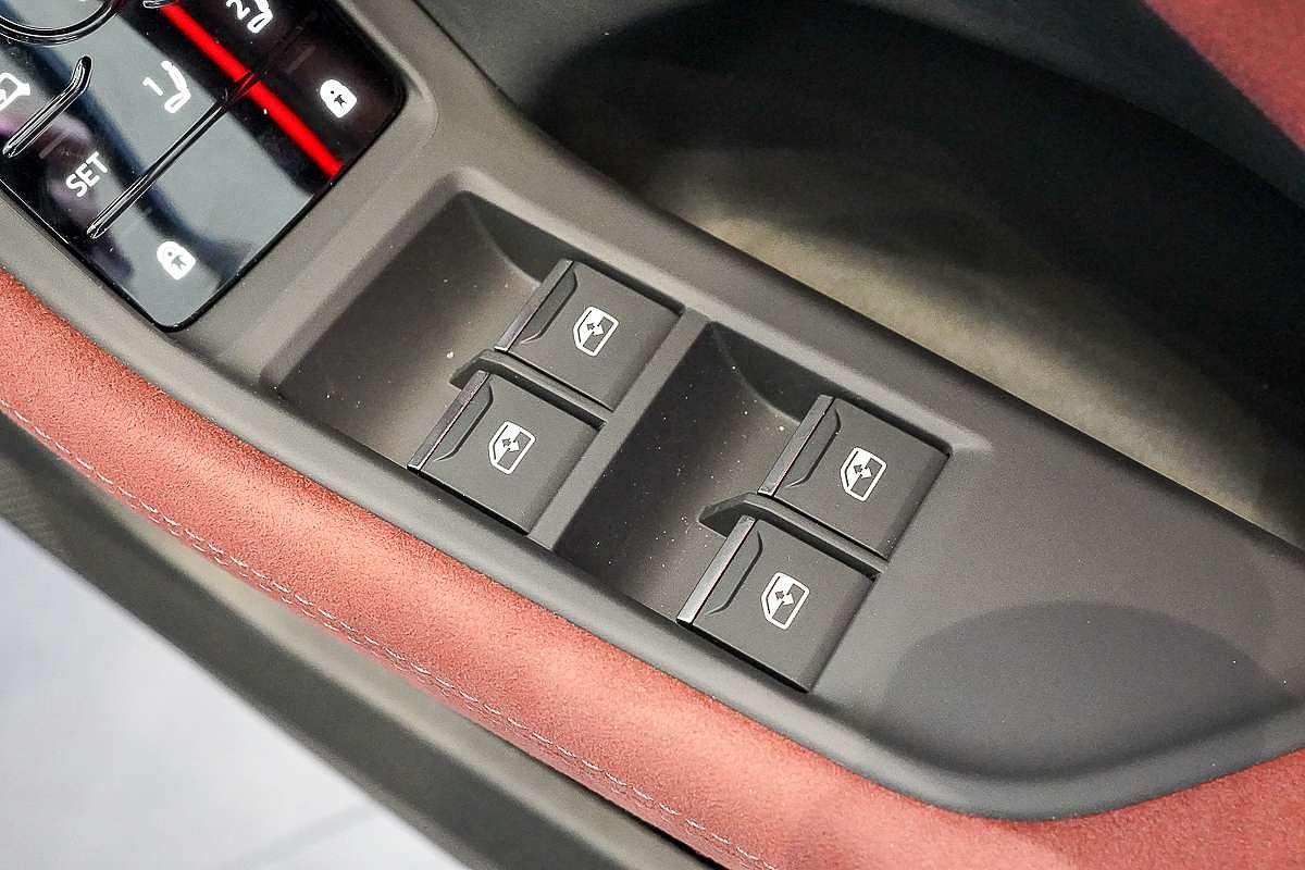 2025 Audi S5 B10
