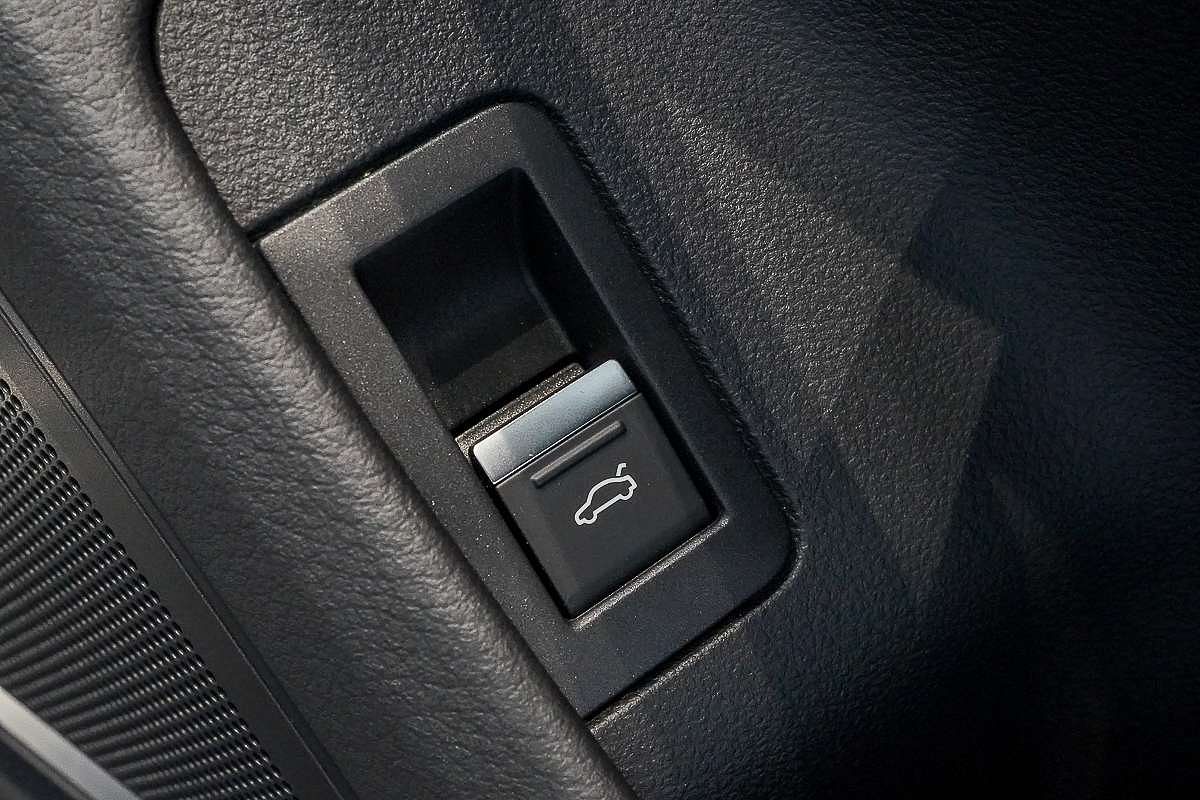 2024 Audi A6 55 TFSI S line C8