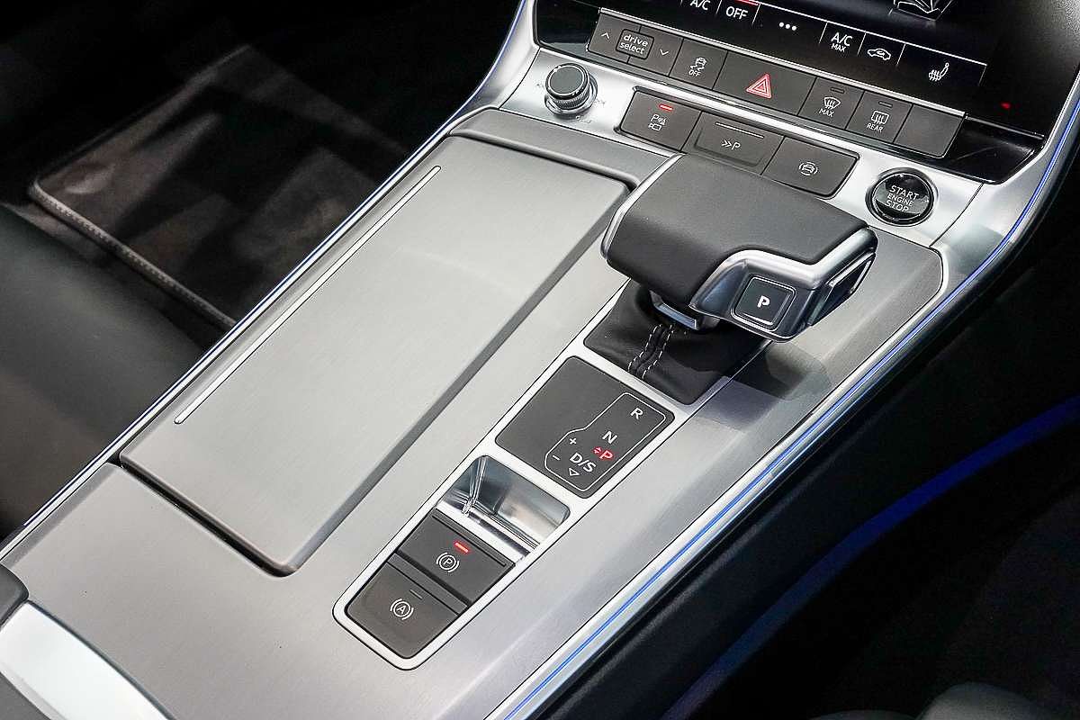 2024 Audi A6 55 TFSI S line C8