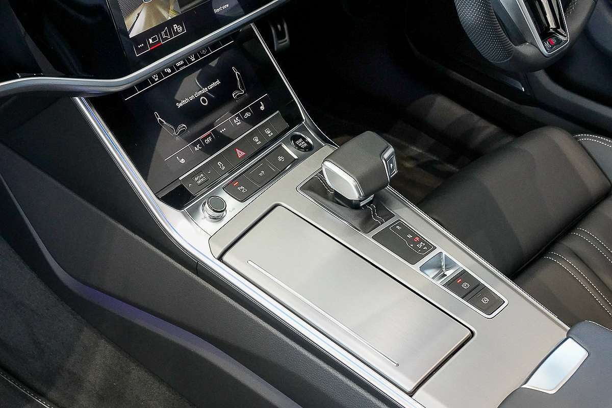 2024 Audi A6 55 TFSI S line C8