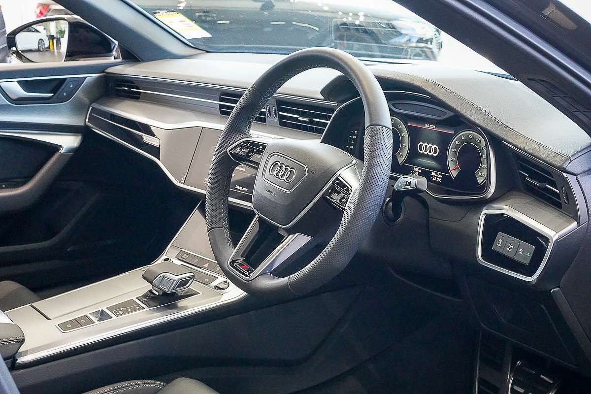 2024 Audi A6 55 TFSI S line C8