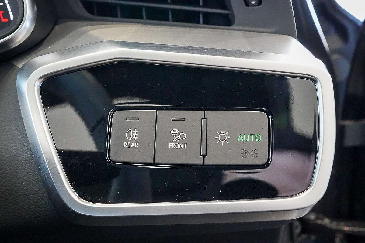 2024 Audi A6 55 TFSI S line C8