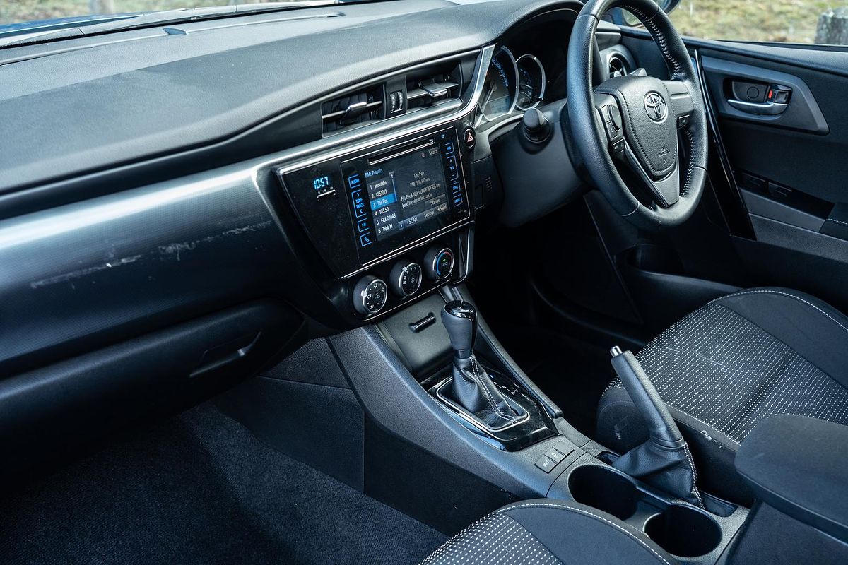 2017 Toyota Corolla Ascent Sport ZRE182R