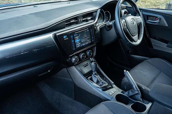 2017 Toyota Corolla Ascent Sport ZRE182R