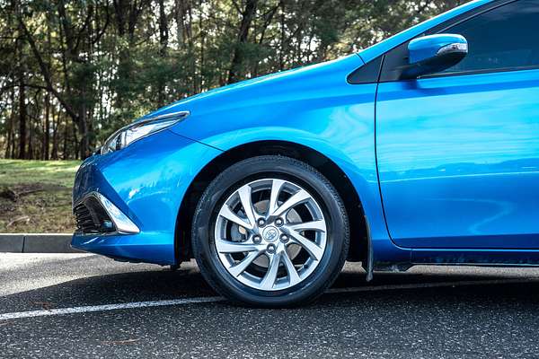 2017 Toyota Corolla Ascent Sport ZRE182R