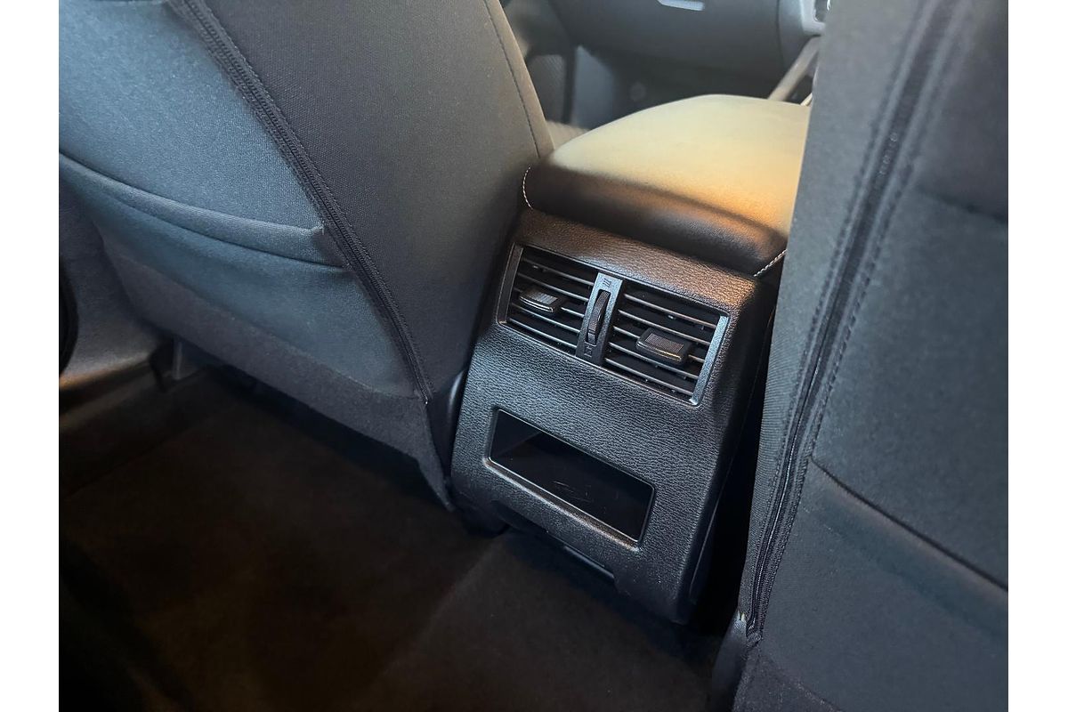 2023 Mitsubishi Outlander ES ZM