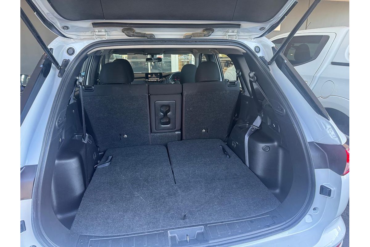 2023 Mitsubishi Outlander ES ZM