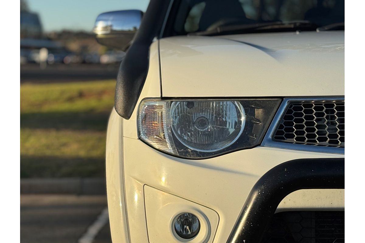 2014 Mitsubishi Triton GLX-R MN 4X4